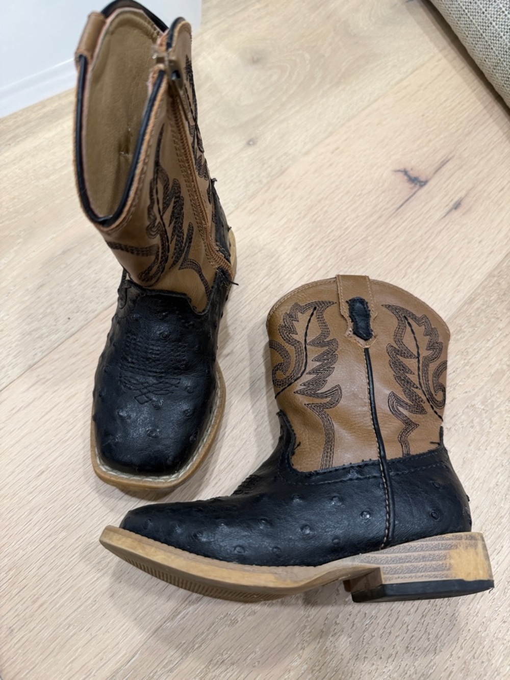 Toddler cowboy boots